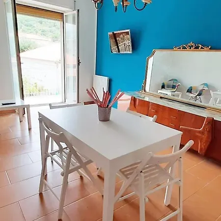 Elea 77 Ascea